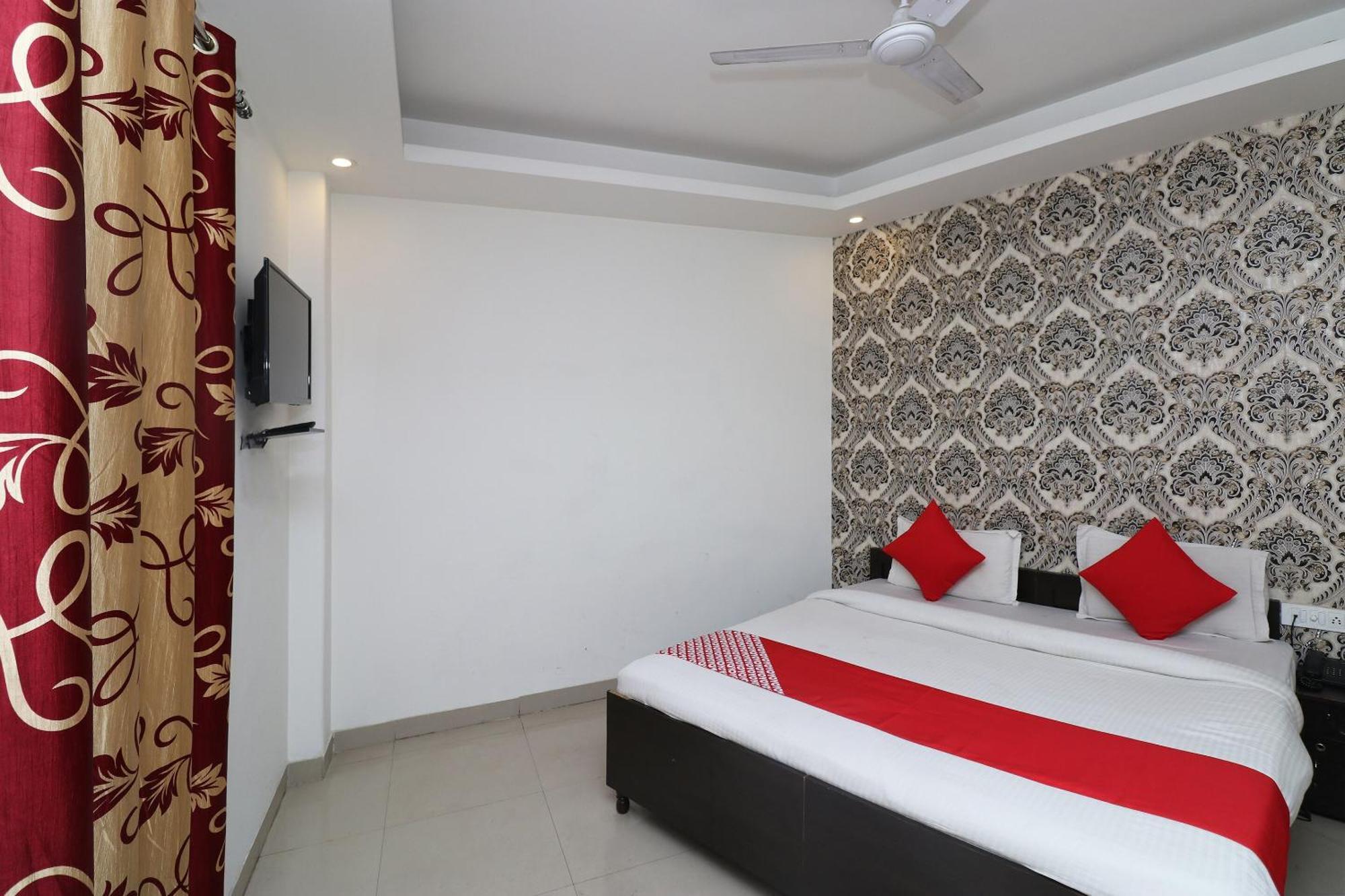 Oyo Flagship Hotel Daimond New Delhi Buitenkant foto
