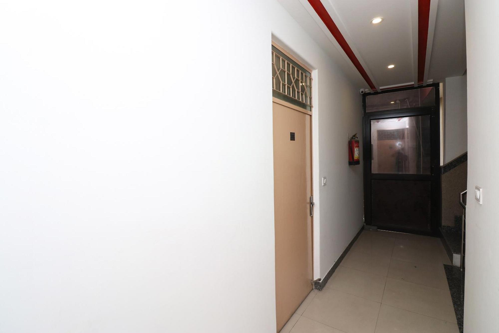 Oyo Flagship Hotel Daimond New Delhi Buitenkant foto