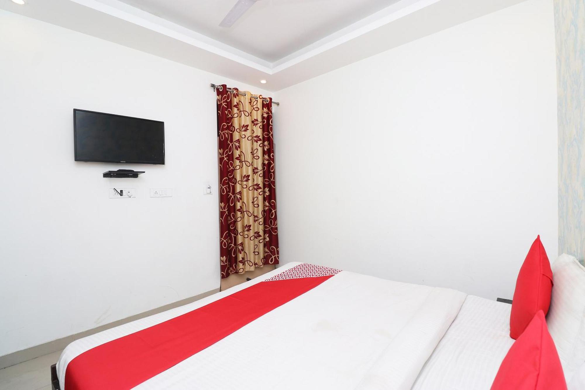 Oyo Flagship Hotel Daimond New Delhi Buitenkant foto