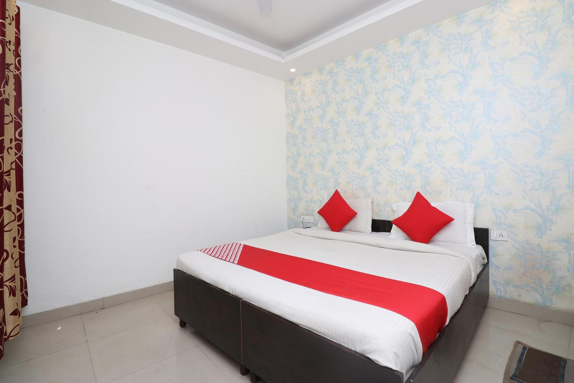 Oyo Flagship Hotel Daimond New Delhi Buitenkant foto